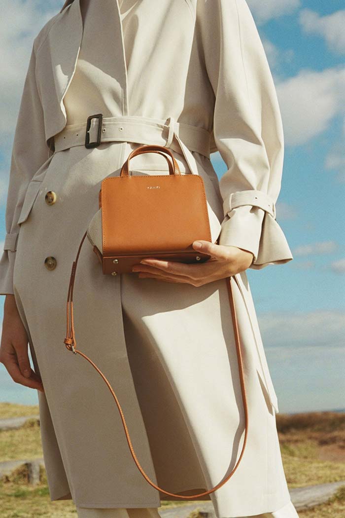 YH-560 CROSS BODY BAG_BLACK��