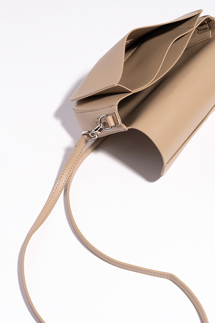 YH-769 CROSSBODY BAG_BEIGE