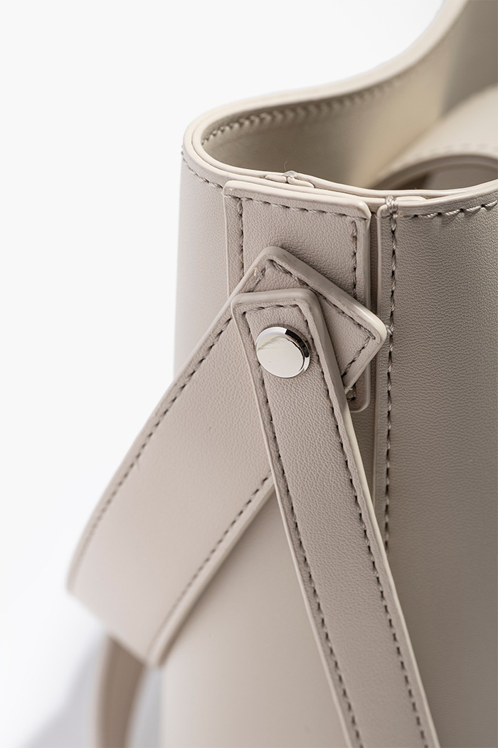 YH-770 CROSSBODY BAG_IVORY