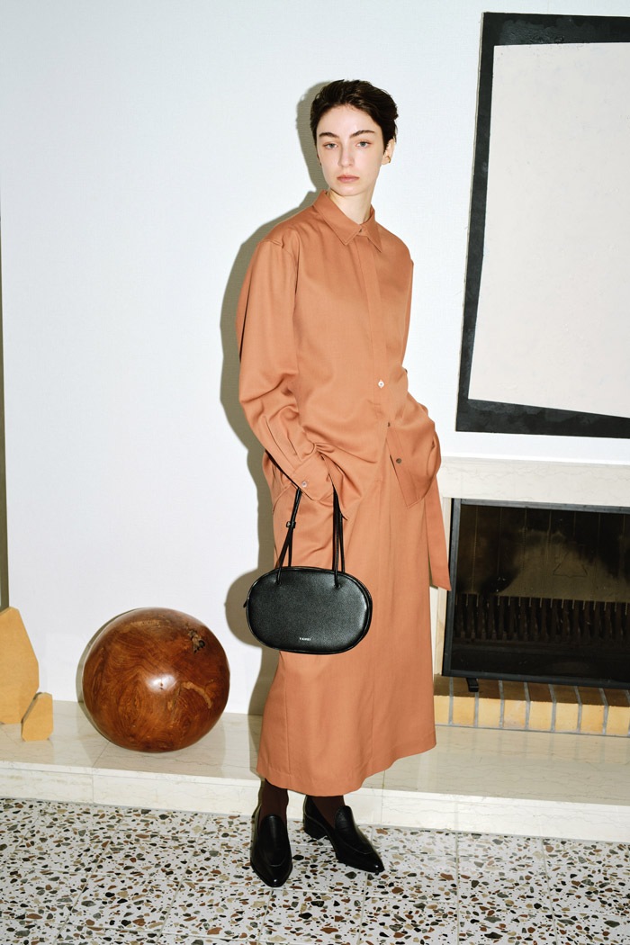 YH-750 SHOULDER BAG_RUBY RED