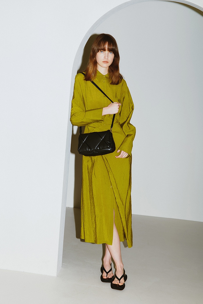 YH-719 CROSS BODY BAG_CREAM YELLOW