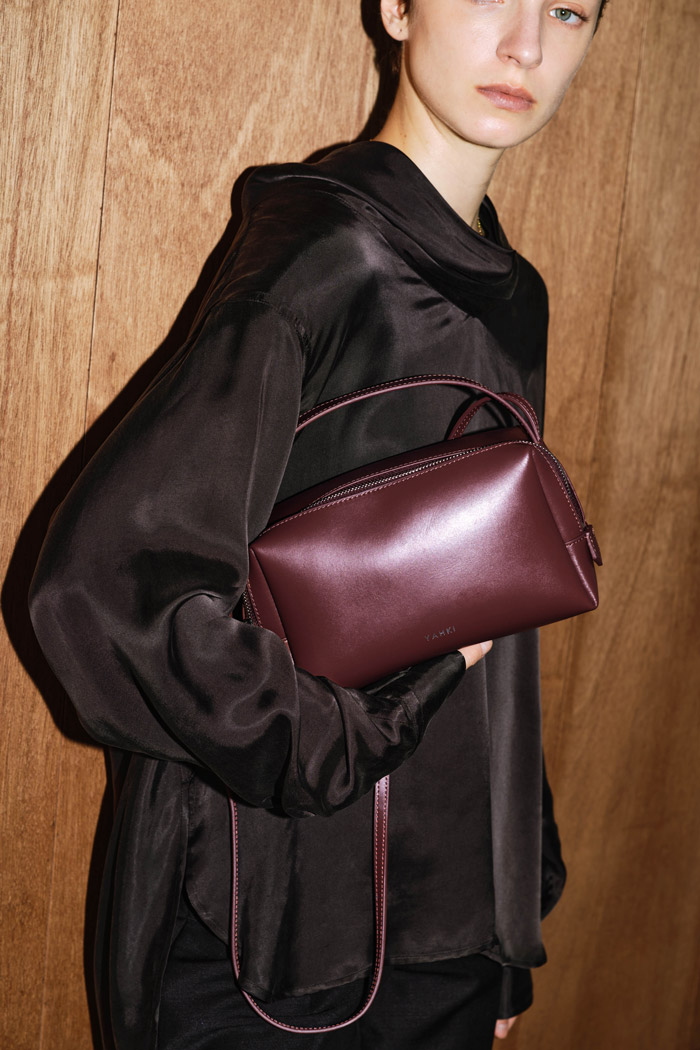 YH-753 CROSSBODY BAG_BLACK