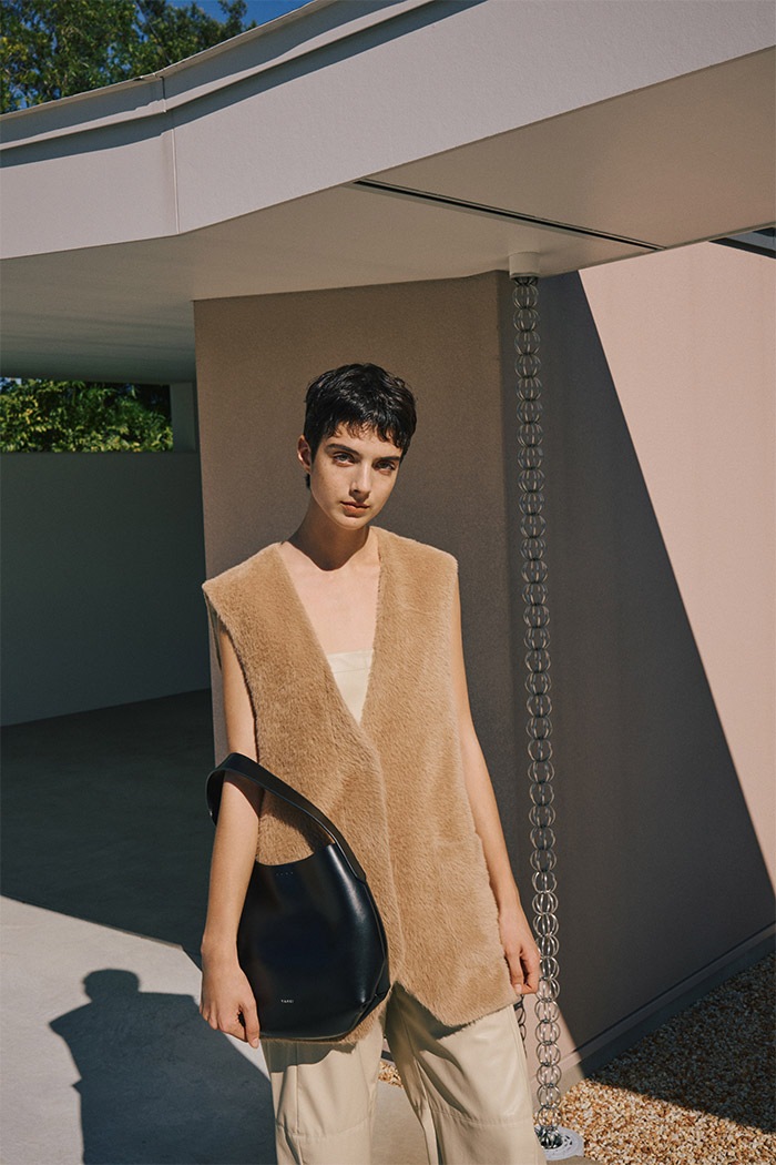 YH-684 TOTE BAG_PEAL WHITE