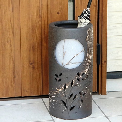 信楽焼 傘立て 信楽焼きかさたて 月の草花彫り傘立て 陶器かさた