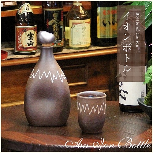 （価格交渉お受けします！）伝統の器　織部「マイナスイオンの焼酎セット」 価格交渉お受けします！）伝統の器 織部「マイナスイオンの焼酎セット