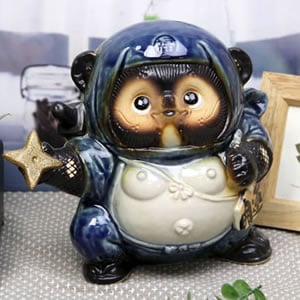 信楽焼 たぬき 信楽焼きたぬき 手裏剣忍者狸(青) 陶器タヌキ［ta-0191
