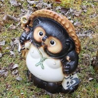 信楽焼きたぬき 11号福狸　陶器タヌキ　［ta-0216］|たぬき