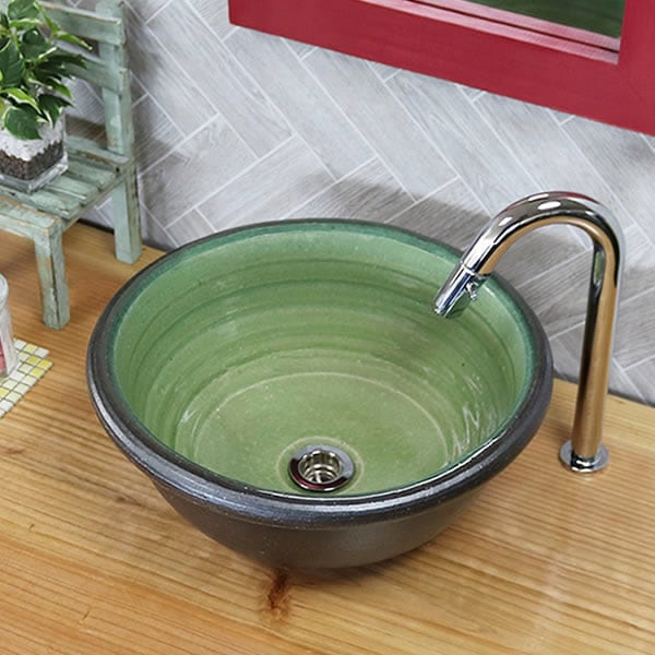 信楽焼 手洗い鉢,小型サイズ 緑ガラス(中型) 手洗い鉢 信楽焼き手洗器 陶器の手水鉢 陶器 丸型 据置き、埋込み兼用タイプ [tr-2269 ...