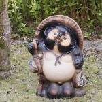 信楽焼きたぬき　20号古信楽風福ひねり狸　陶器タヌキ　陶器たぬき　［ta-0330］|たぬき