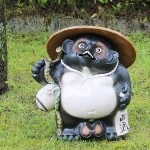 信楽焼　17号万福ひねり狸　陶器タヌキ　狸　しがらき　やきもの　［ta-0334］|たぬき
