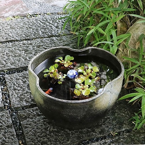 窯肌手ひねり水鉢