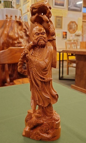 達磨大師 一刀彫 欅 楢 65cm 一位一刀彫 達磨 | 伝統工芸 木彫り 手彫り 匠 縁起物 置物 天然木