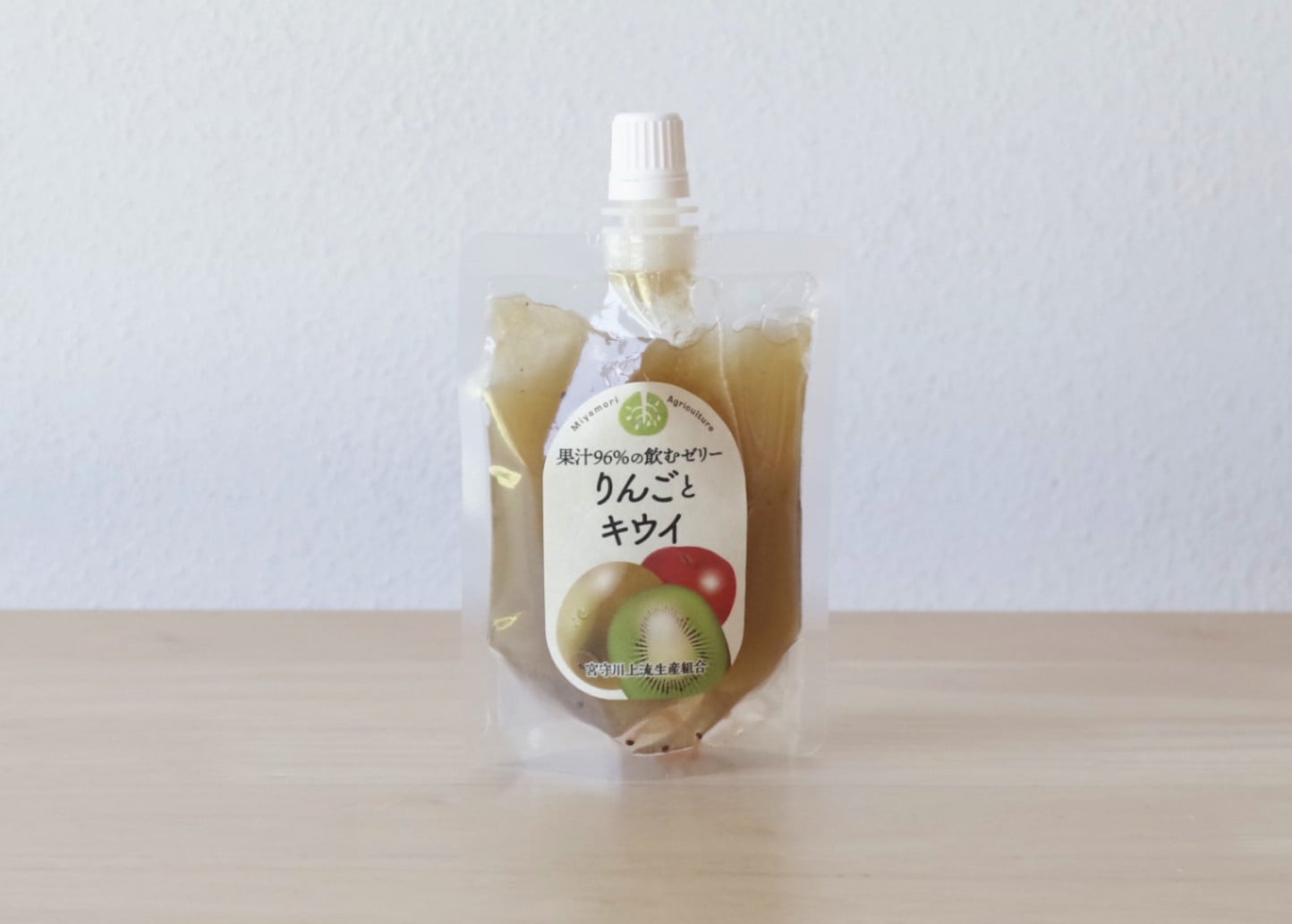 【品切れ】果汁96％の飲むゼリー りんごとキウイ