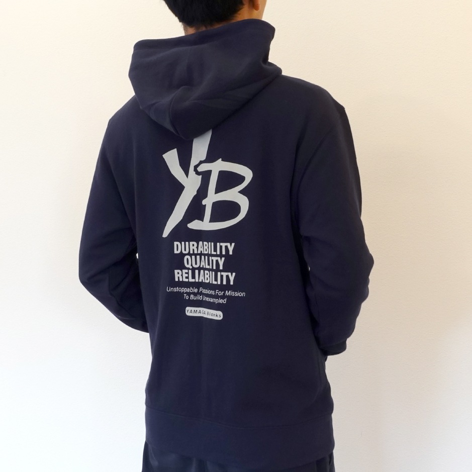 YB ジップフーディー