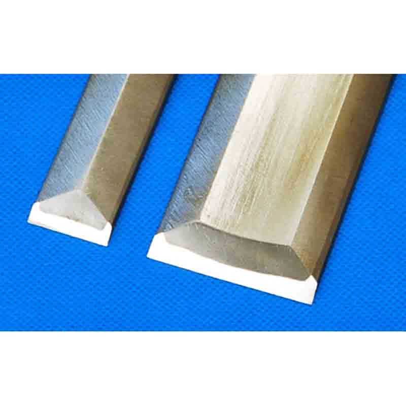 田斎作 大突鑿 総磨き仕上 八分（24mm）一寸六分（48mm）紫檀柄付