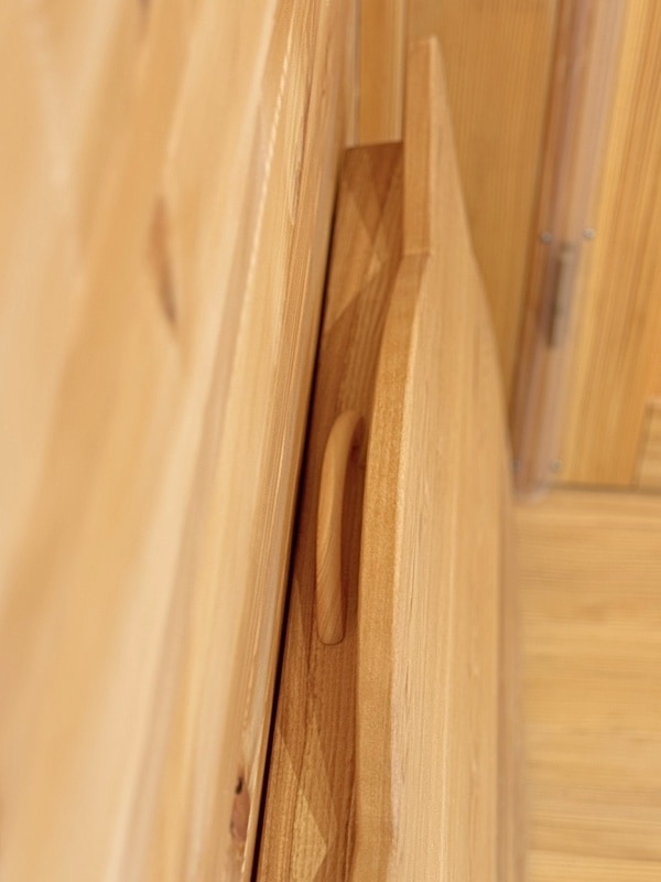 猫ふぇいす ちゃぶ台 | Furniture | KIGUMI | 山口建装