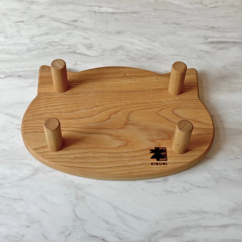 猫ふぇいす 食器台 | すべての商品 | KIGUMI | 山口建装
