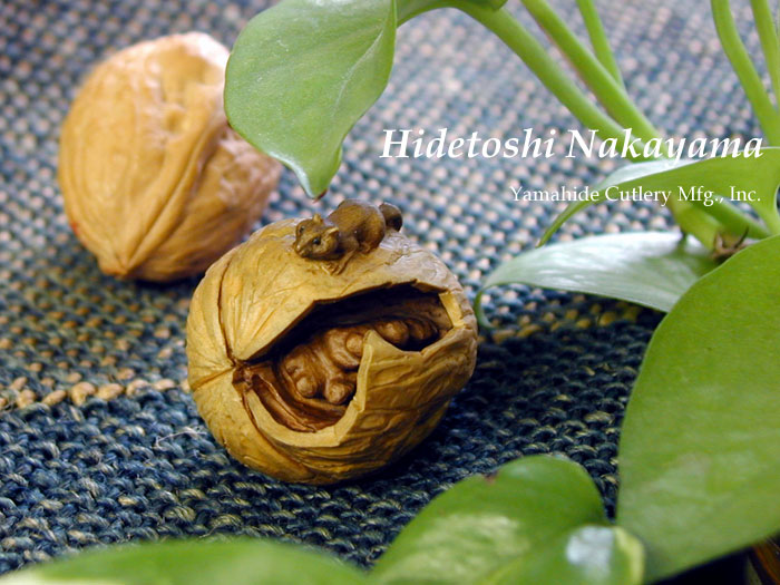 ڼ 滳 ѽ  աʤߡ  Hidetoshi Nakayama   Netsuke Walnut  **Made to Order