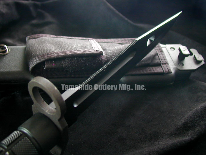 世界のナイフショールーム 山秀 T-1256 チャレンジャー・ナイフ 