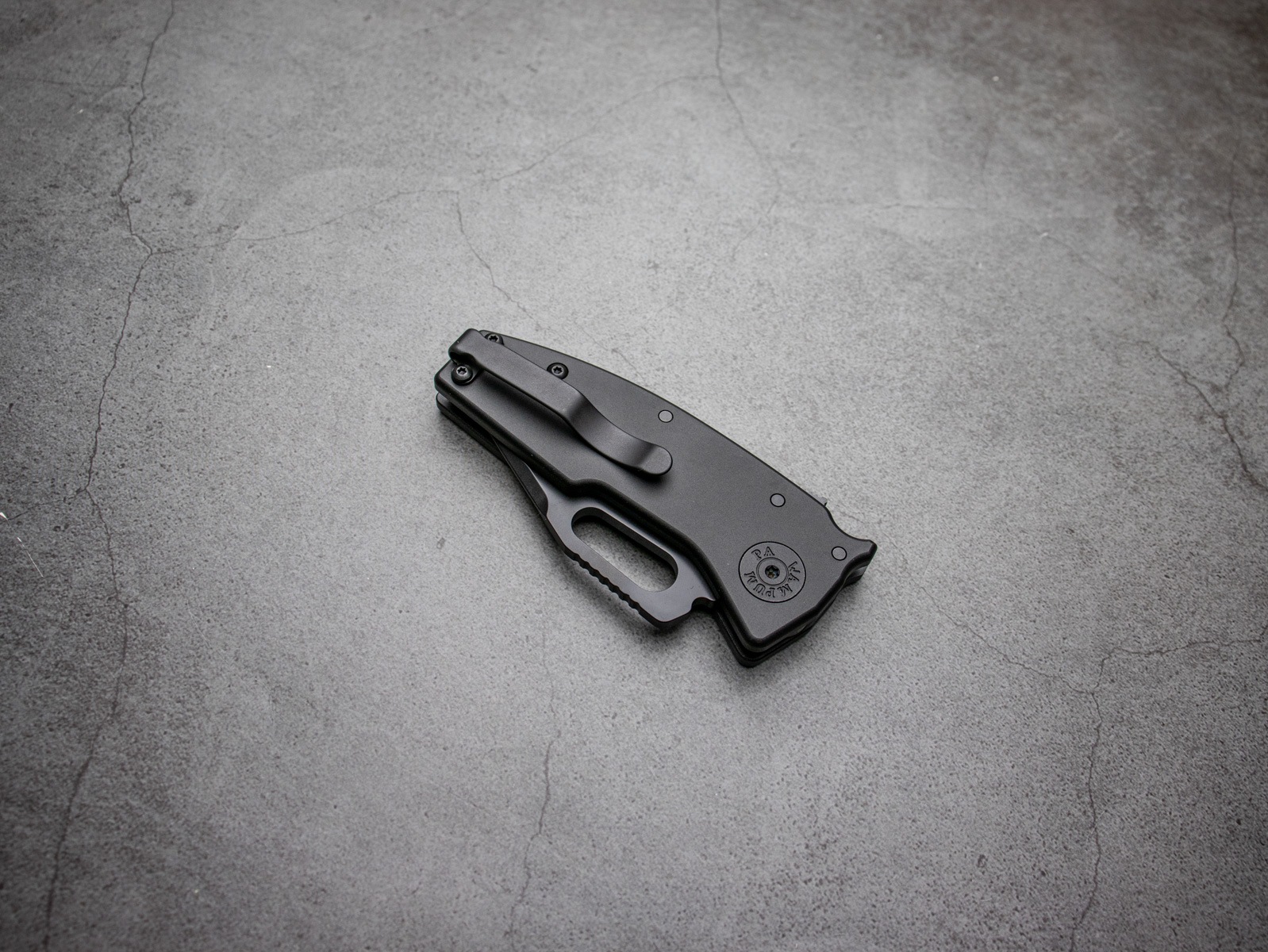 DEMKO KNIVES Nano-Shark Stealth ブラック 20CV Clip Point Shark