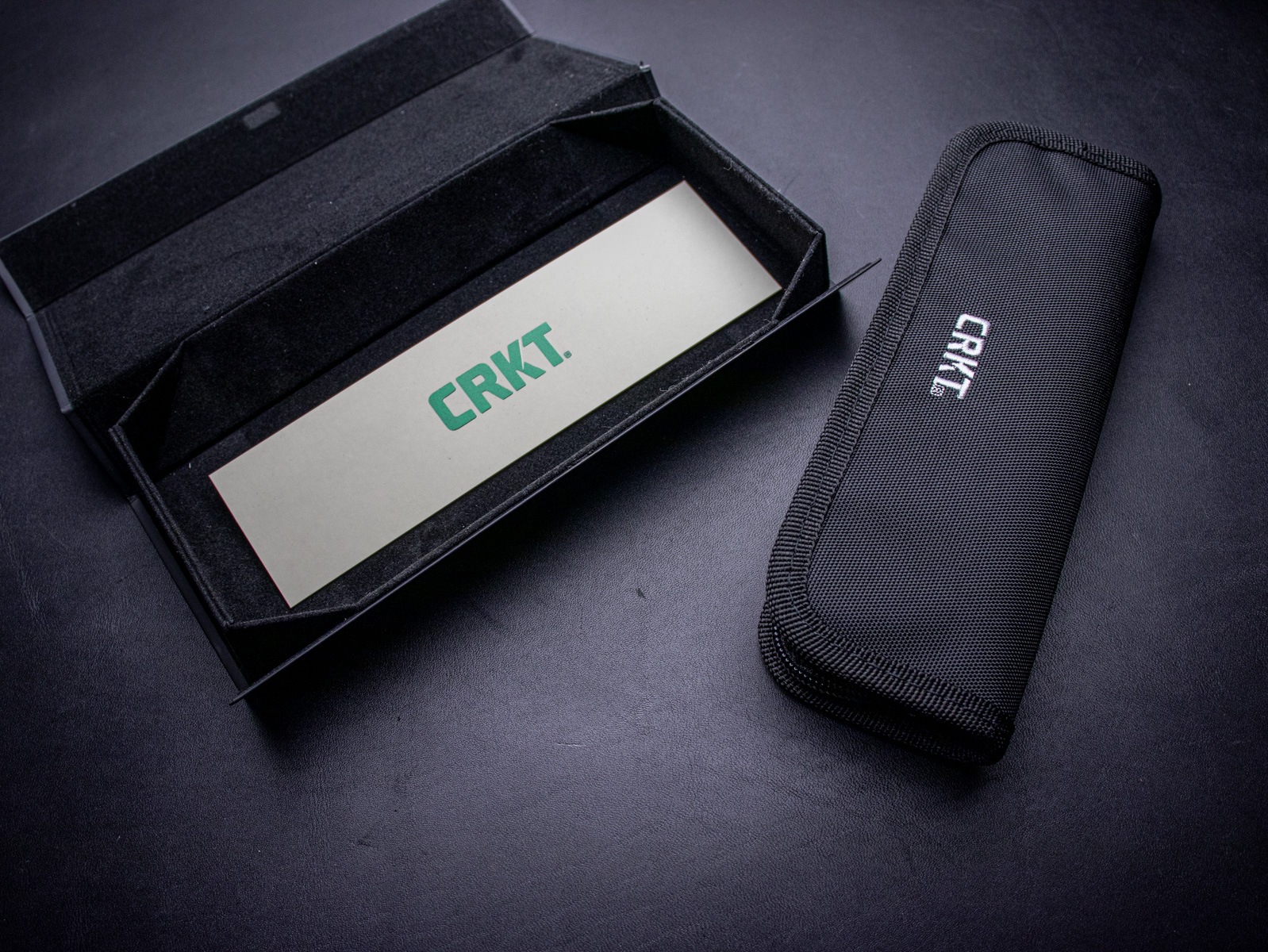 CRKT オロチ ダマスカス 5681 チタン製フォールディングナイフ OROCHI