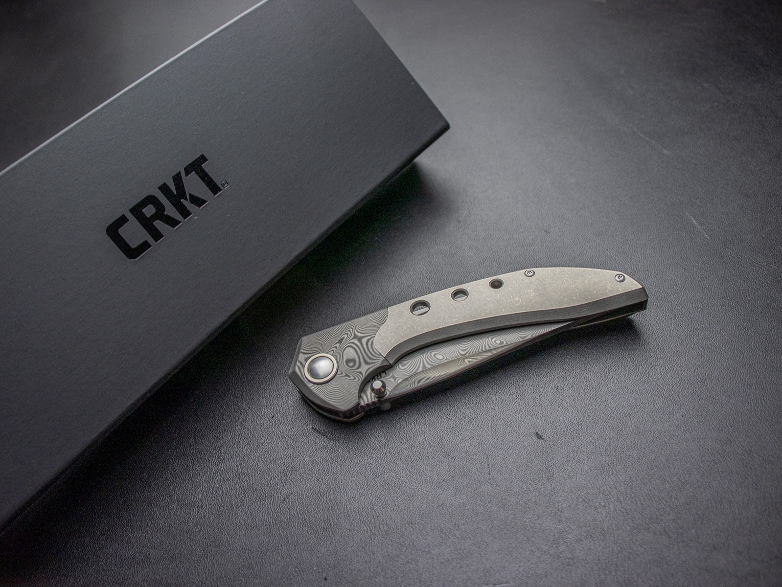 CRKT オロチ ダマスカス 5681 チタン製フォールディングナイフ OROCHI