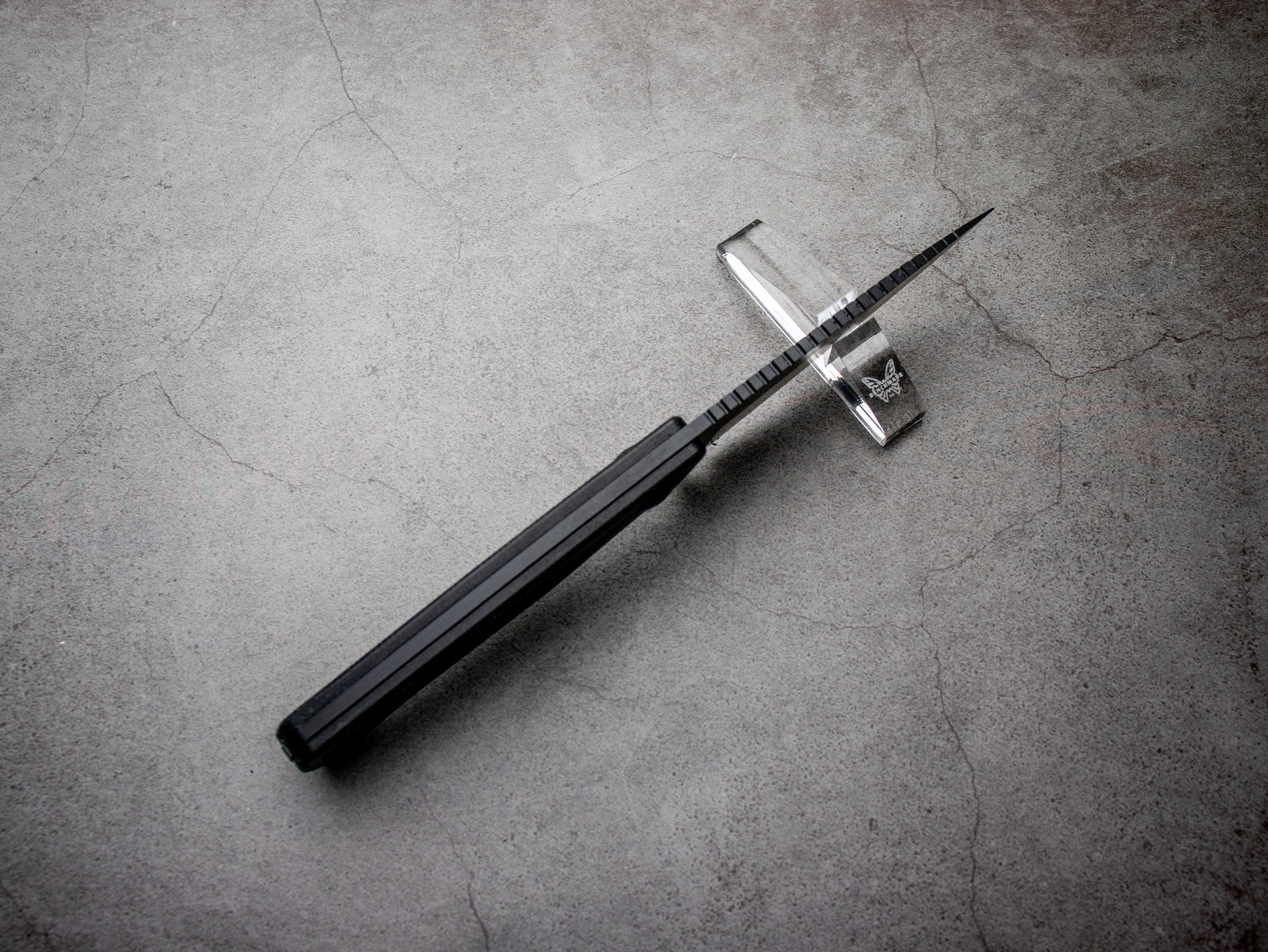 ベンチメイド ダキアン 203BK-02 マグナカット ブラックマイカルタ 固定刃