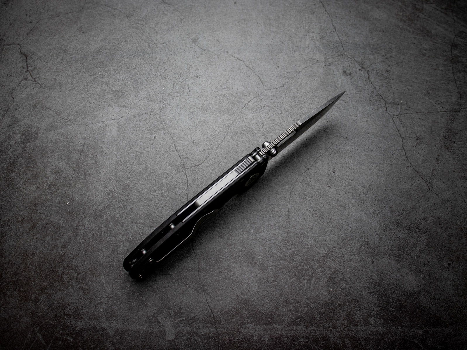 DEMKO KNIVES AD20.5 20CV カーボンファイバー Shark-Lock クリップ