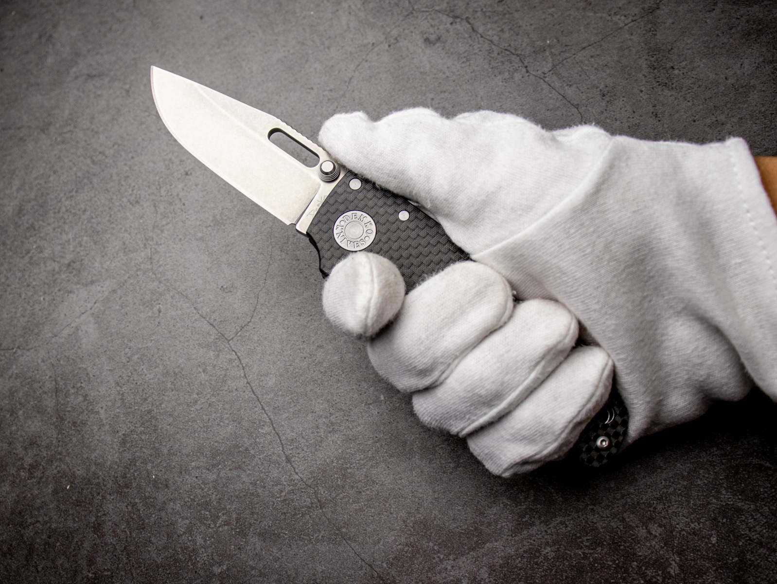 DEMKO KNIVES AD20.5 20CV カーボンファイバー Shark-Lock クリップ