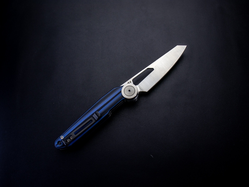 DEW ブランド d4 マイカルタ 折り畳みナイフ DEW HARA KNIFE