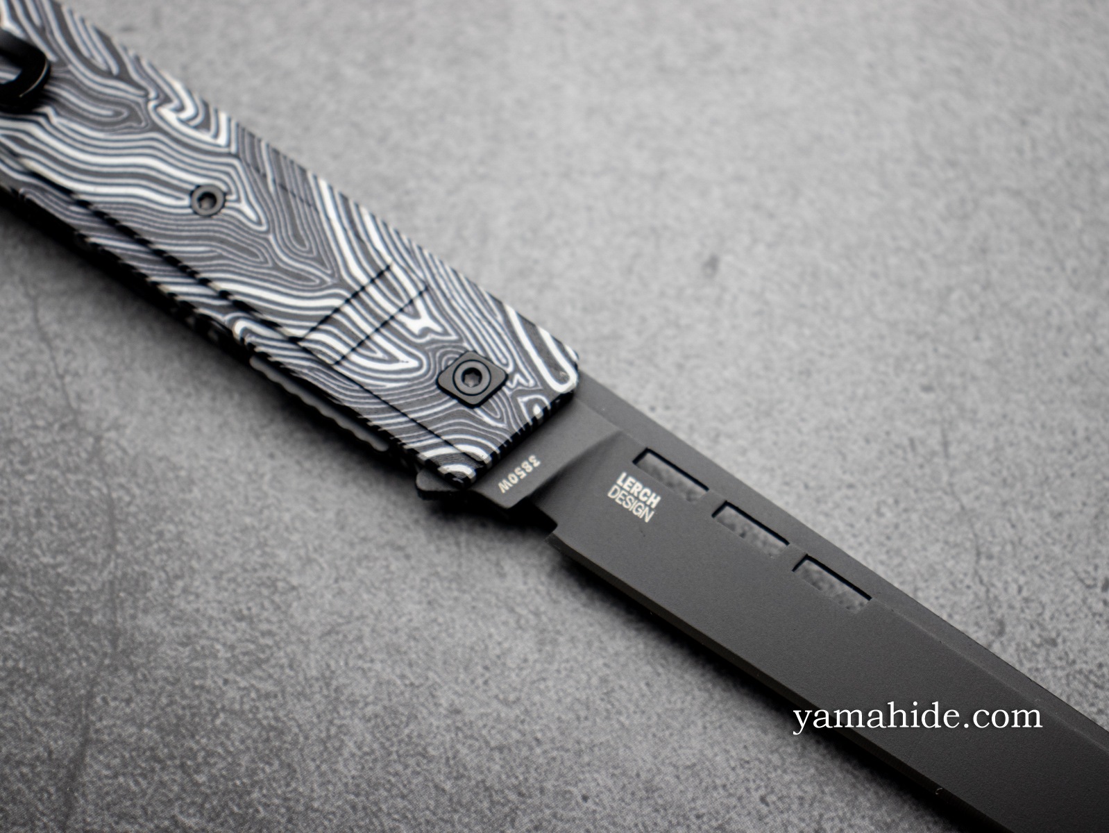 CRKT ゼフィア マーブルブラック Zephyr Liner Lock Marbled Black