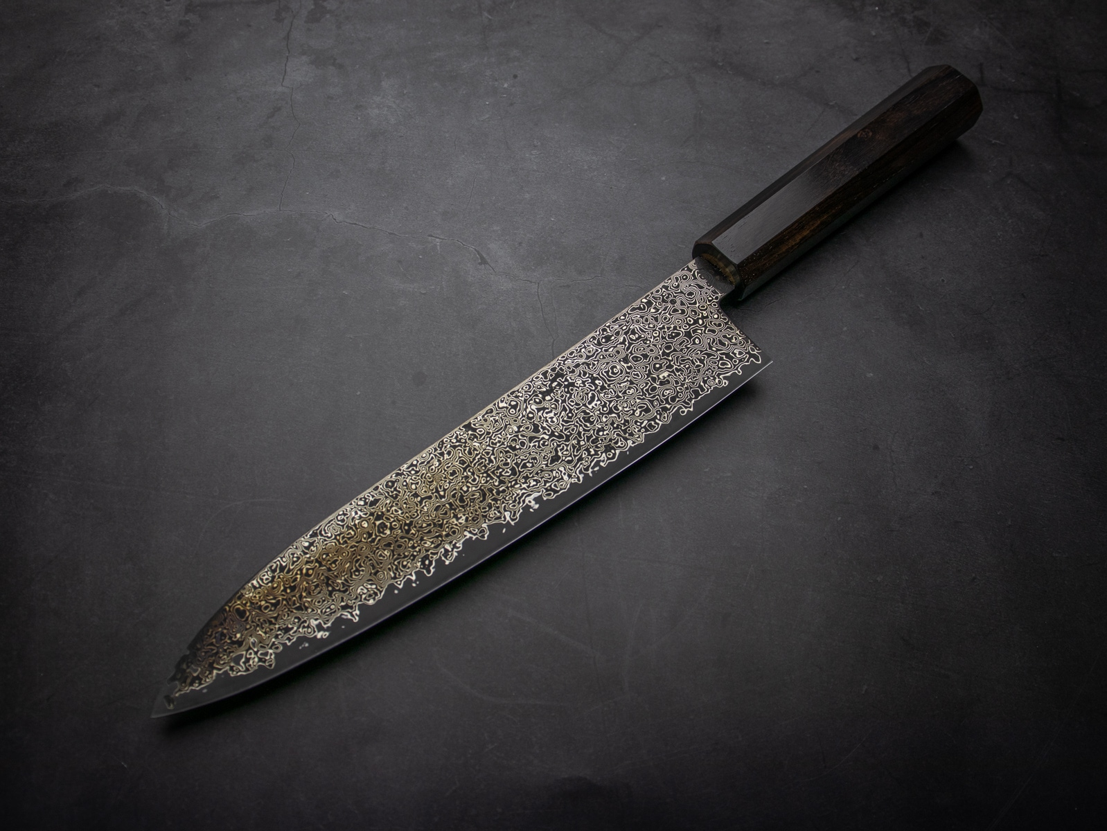 美濃國山秀作 3018b 和牛刀 210mm SG2 黒染 ニッケルダマスカス 両刃