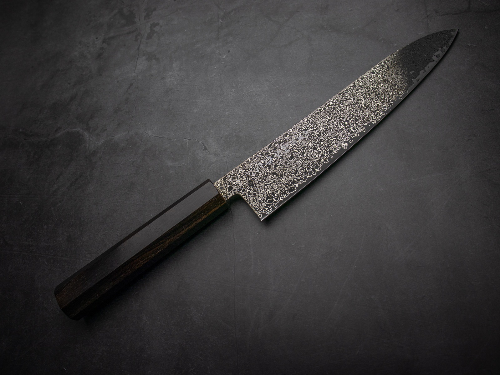 美濃國山秀作 3018b 和牛刀 210mm SG2 黒染 ニッケルダマスカス 両刃