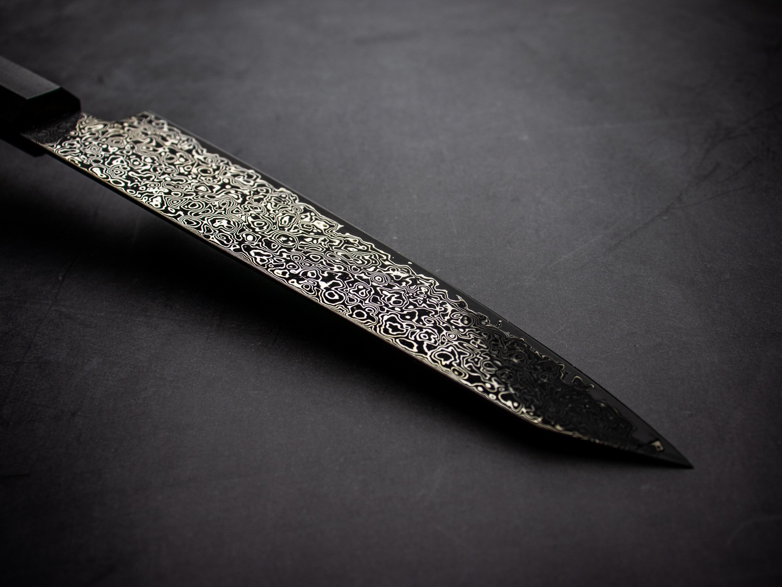美濃國山秀作 3020bk 和ペティ 切り付け 150mm SG2 黒染 ニッケル