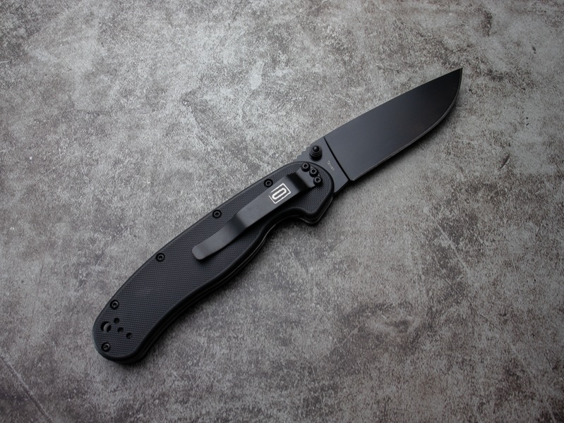 ELOI ナイフ Oknife Stars & Stripes Ruboto 4: Olight's 35VN Satin Steel