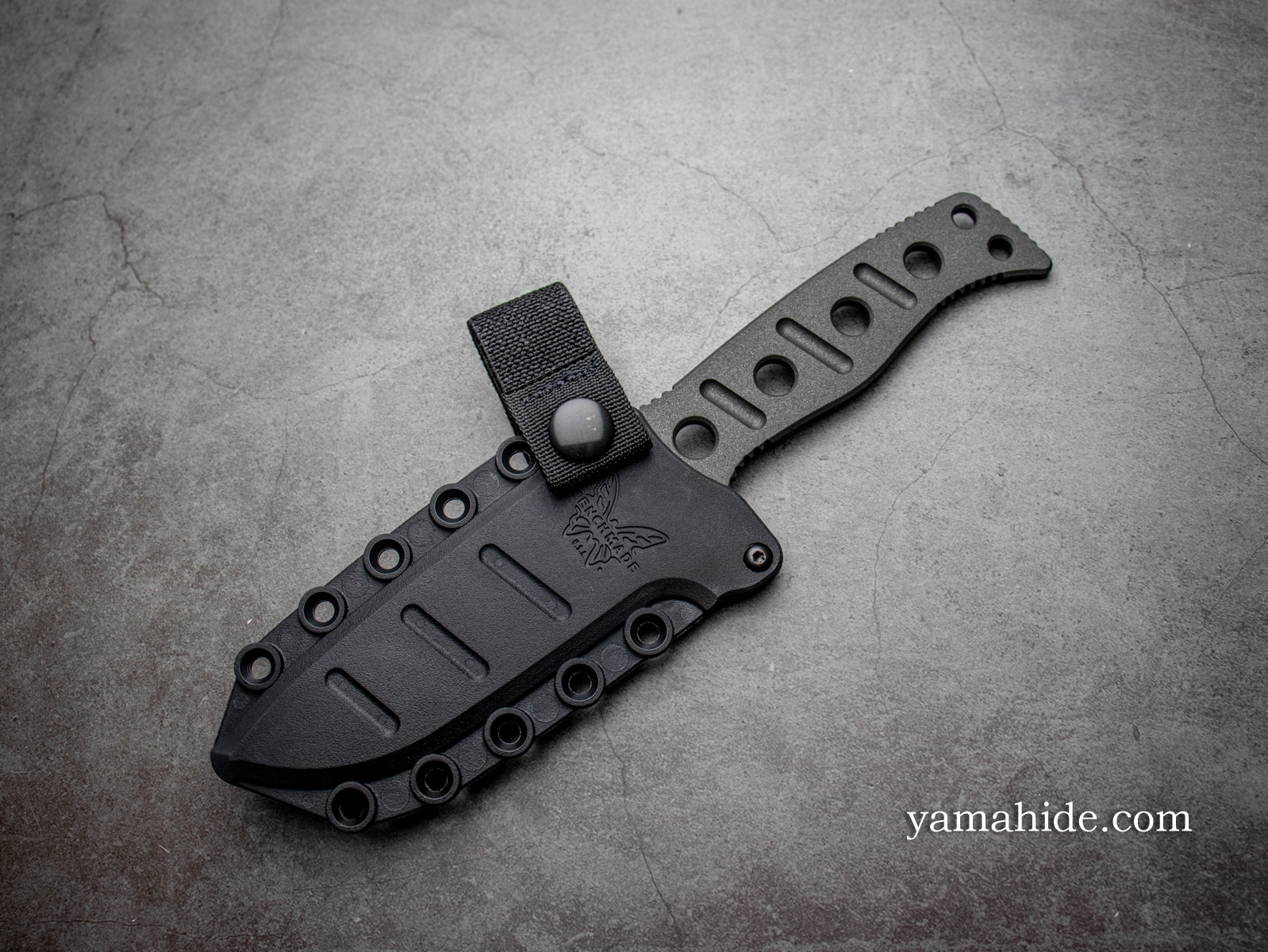 ベンチメイド 375BK-1 フィクスド アダマス ブラック シースナイフ