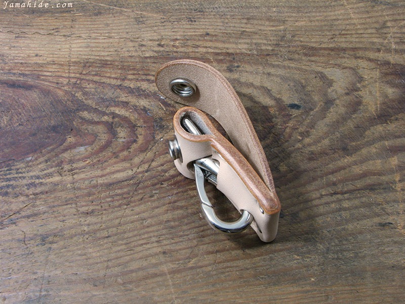 山秀 LEZ0028 HDレザーキーホルダー ナチュラル