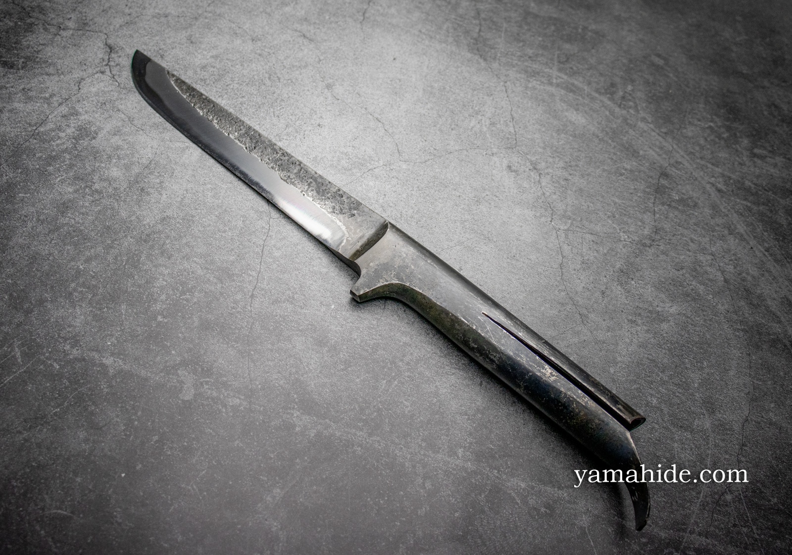 パイプ柄 剣鉈 6.5寸 青紙割込 (195mm) 土佐打刃物 黒鳥 ハンティング