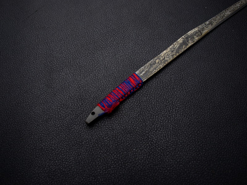 刀匠 高羽弘宗 作 紙刀 B クラス (赤・青糸巻き柄) Tosho
