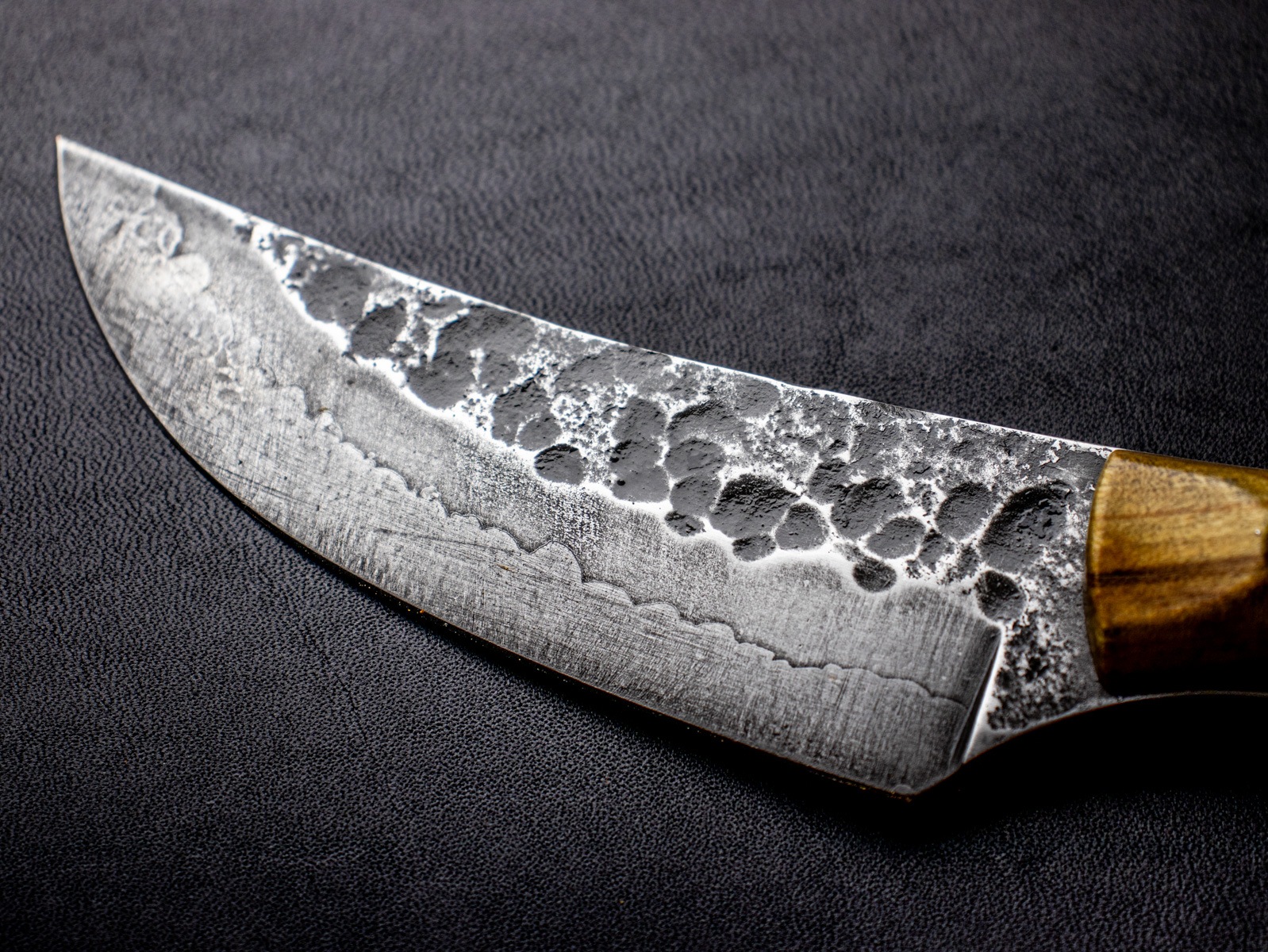 PROMETHEUS 梟 鍛造ナイフ ハイブリッドシース オリーブウッド AUS-8
