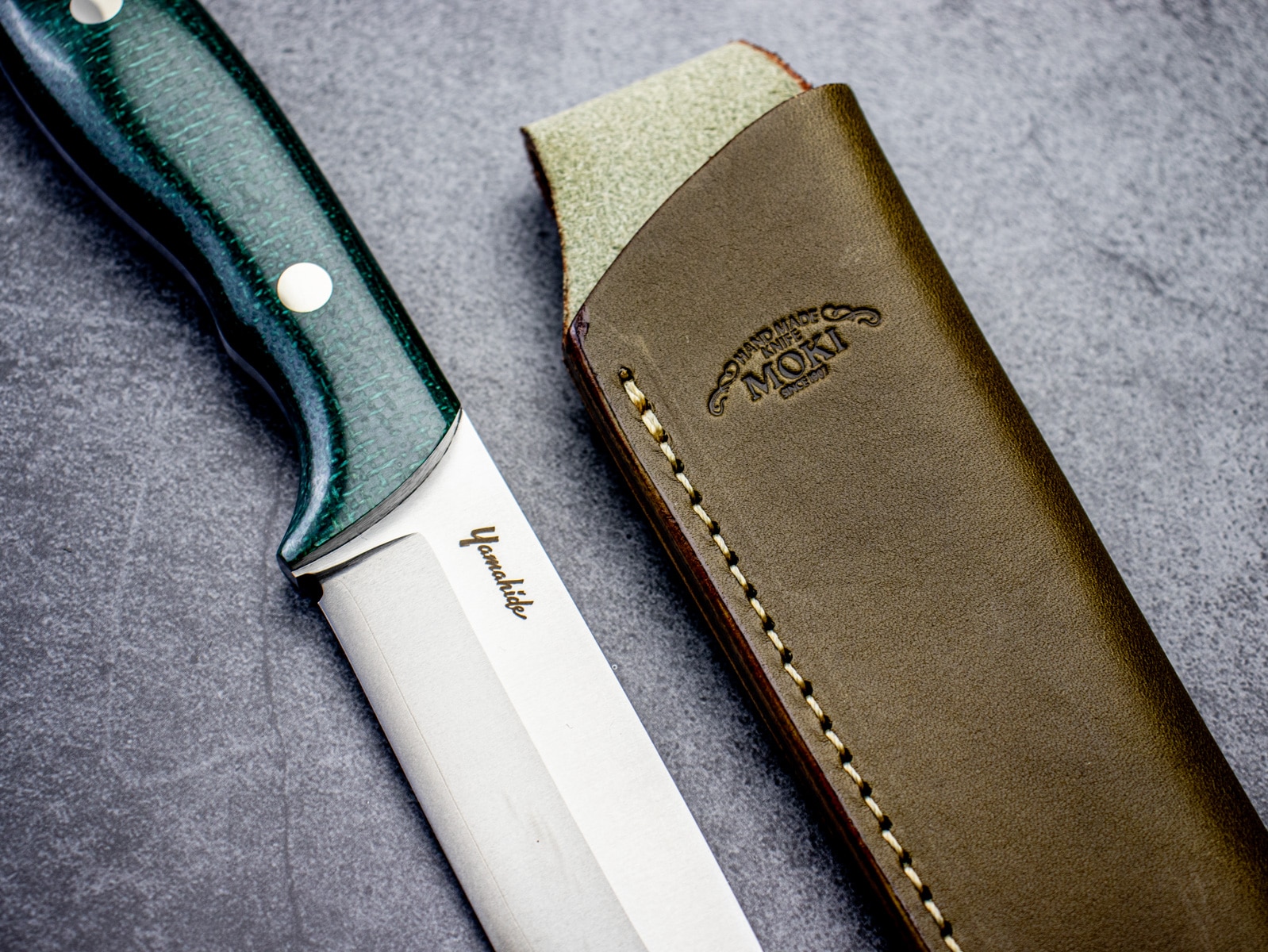 ★美品★限定色★BILKENSTOCK モンタナ/オリーブモス 限定30本】モキナイフ Berg グリーンマイカルタハンドル 山秀コラボ
