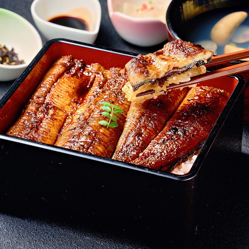 恵比寿さま専用 九州産うなぎ蒲焼950g＋1100g ご自宅用特別お買い得品 鰻楽 九州産うなぎ蒲焼切り身 通販