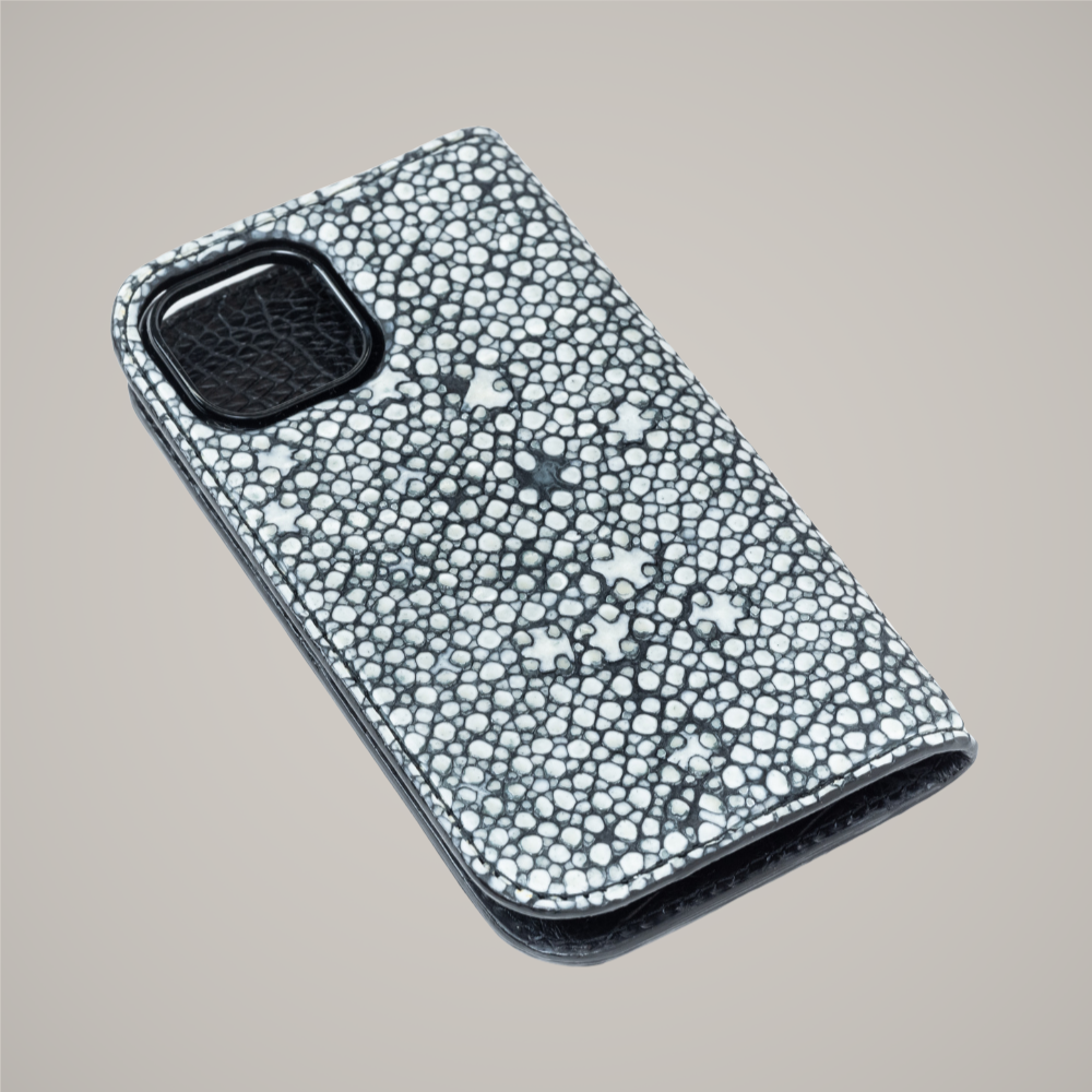 スタースティングレイ iPhone14Pro・iPhone15ケース