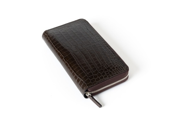 クロコダイル ラウンドファスナー長財布　ブラウン