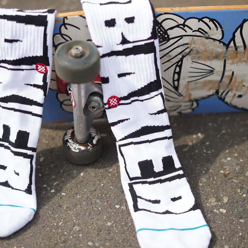 【22SPモデル】【スタンスソックス】【ベイカーコラボモデル】STANCE 22SP  スタンス ファッション ベイカー BAKER WHITE A556A22BAK#WHT A556A22BAK-WHT メンズ アパレル ホワイト ライフスタイル