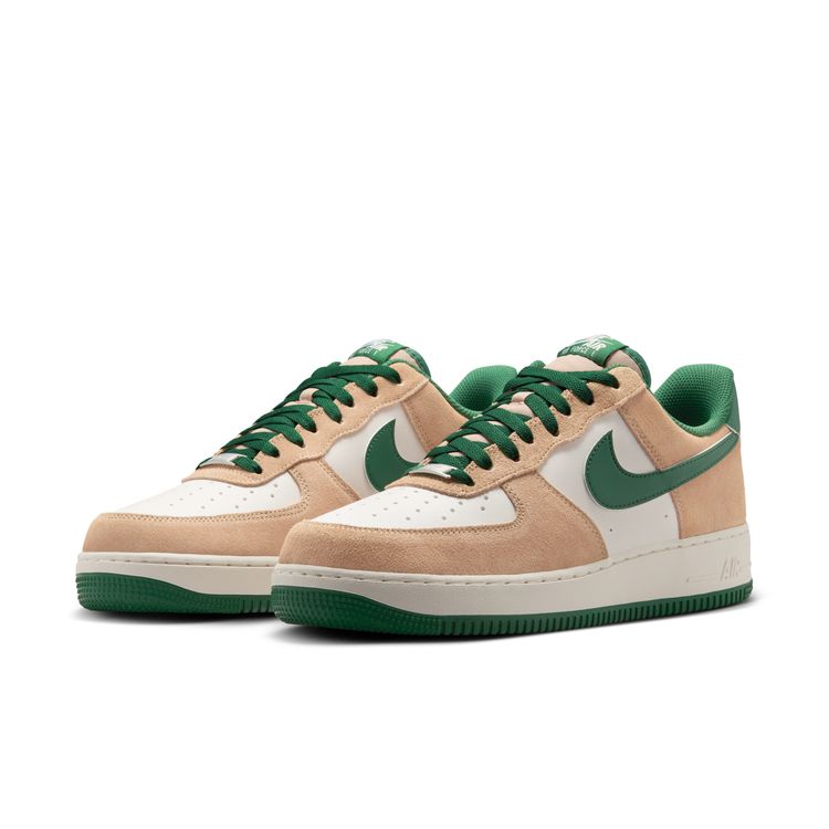 NIKE FA25 NIKE AIR FORCE 1 '07 LV8 ブラック/デザートオーカー