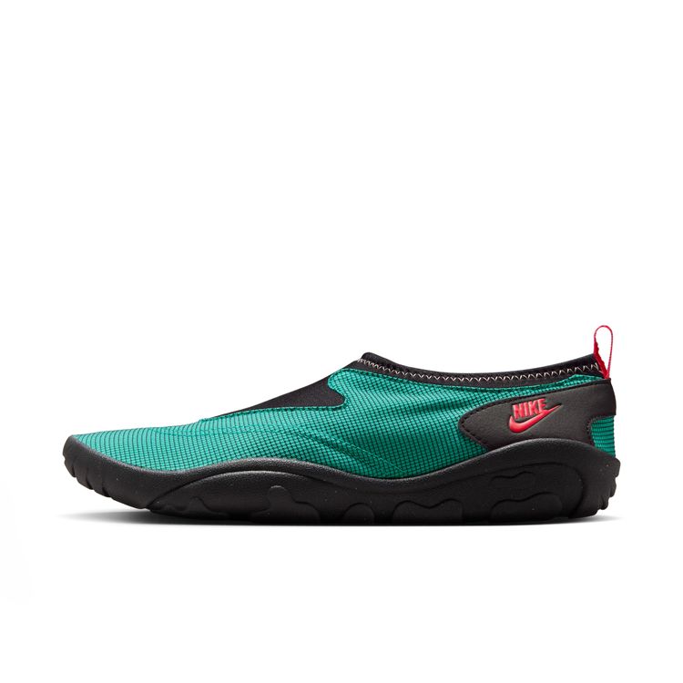 【セール30%OFF】NIKE SU25 NIKE AQUA TURF ターボグリーン/ブラック/ウォッシュドコーラル/チームスカーレット FZ5627-301