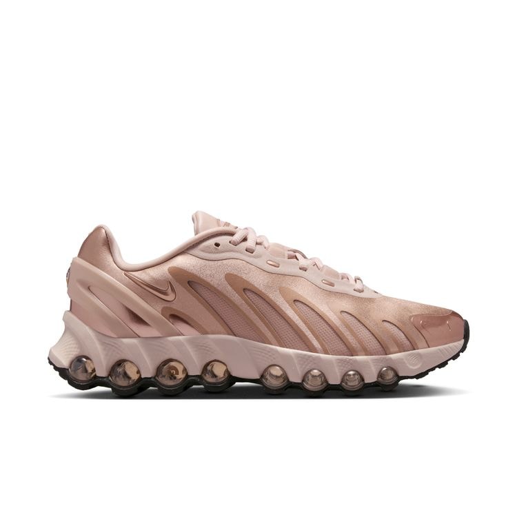 【セール30%OFF】NIKE SU25 5/1 NIKE WMNS AIR MAX DN8 メタリックレッドブロンズ/ブラック-パーティクルベージュ HF5509-900