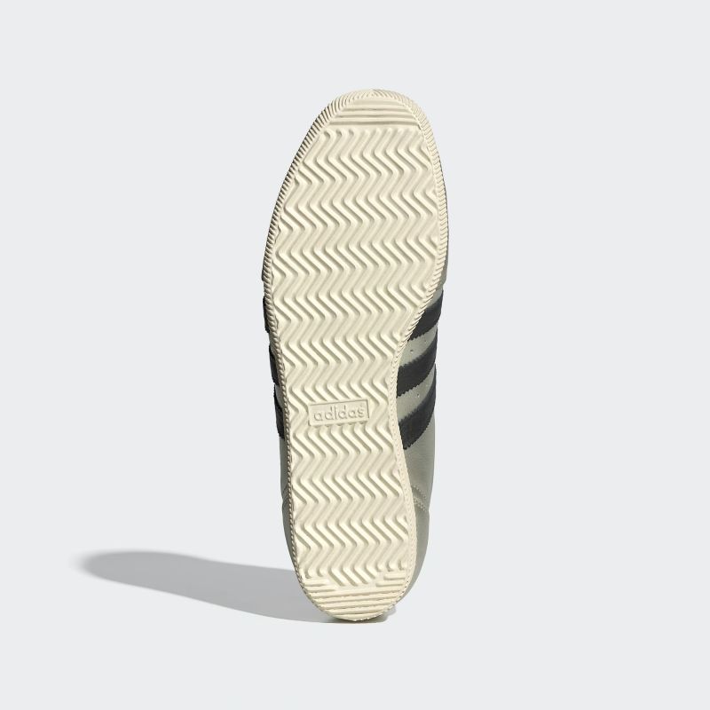 adidas 25Q3 6/19 JAPAN W アルミナ/コアブラック/クリームホワイト JS4015