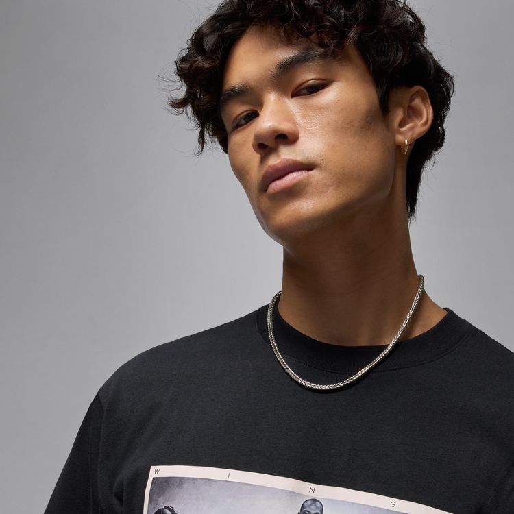 JORDAN BRAND FA25 M J NC WINGS PHOTO SS CREW ブラック/ホワイト IF5617-010